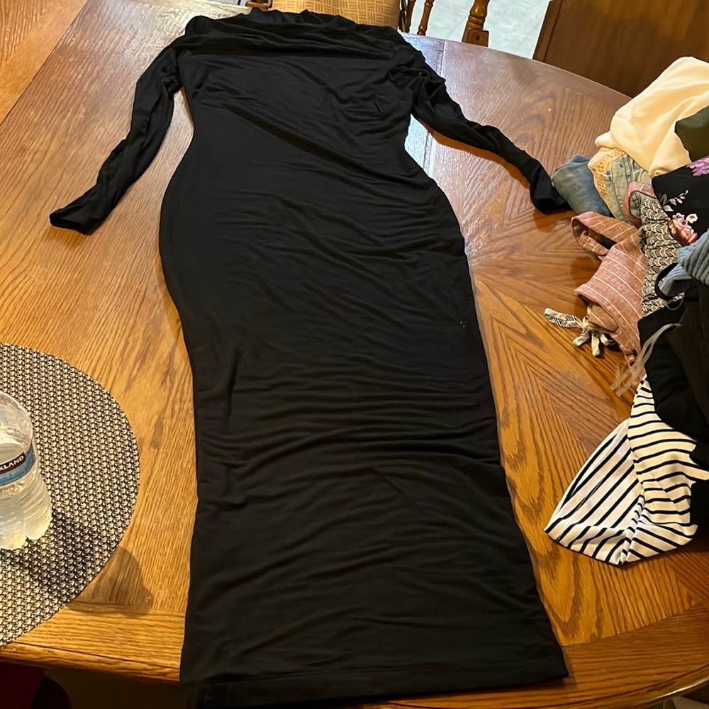 Black long sleeve soft dress
